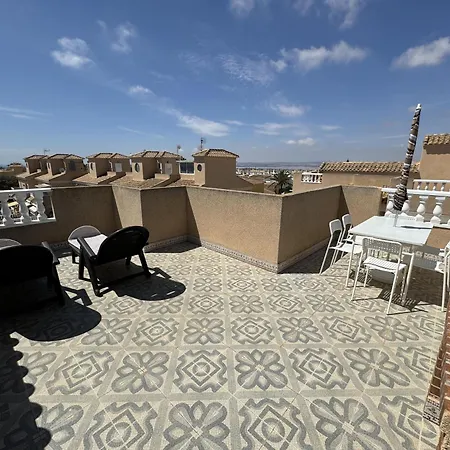 公寓 Mediterranean Breeze - Pool And Large Attic 托雷维耶哈