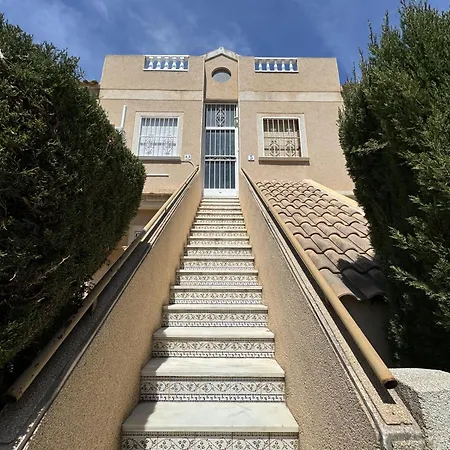 Mediterranean Breeze - Pool And Large Attic