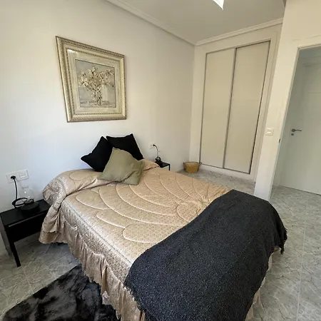 아파트 Mediterranean Breeze - Pool And Large Attic *